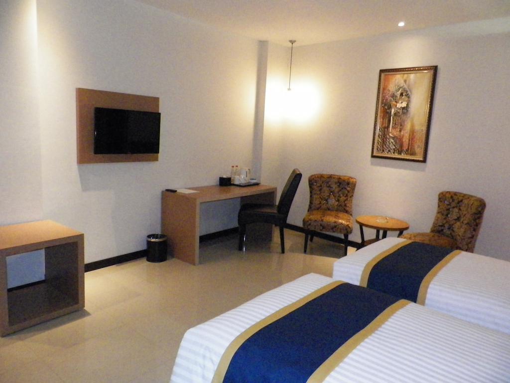 D'Best Hotel Pasar Baru Bandung Room photo